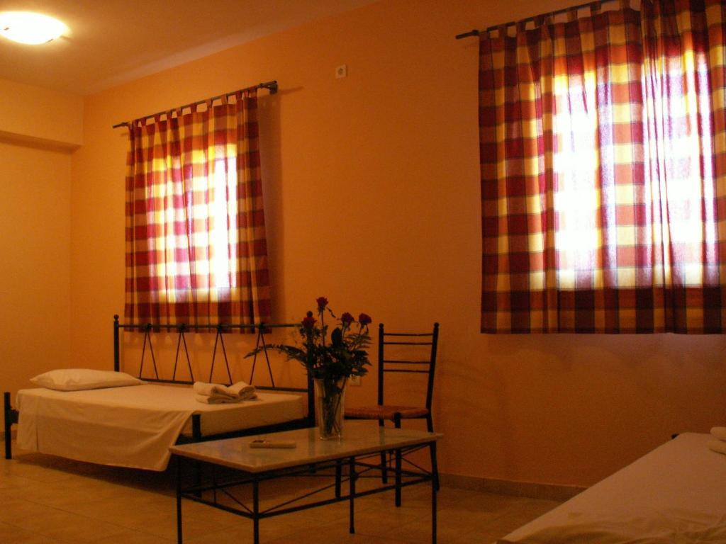 Elanthi Village Aparthotel Kalamákion