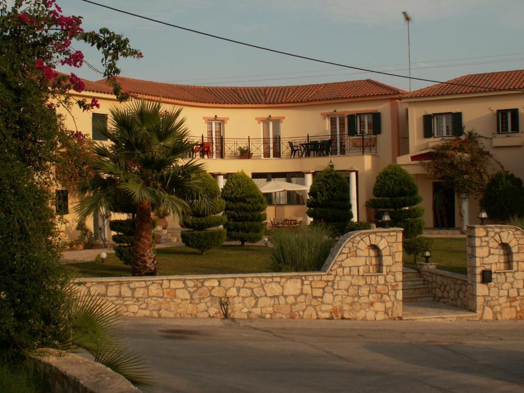 Elanthi Village Kalamákion